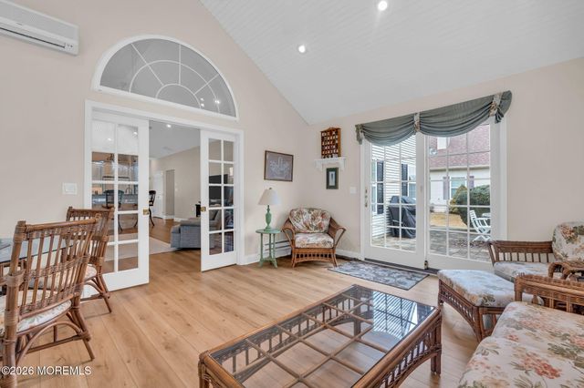 22 Margaux Drive, Manchester, NJ 08759