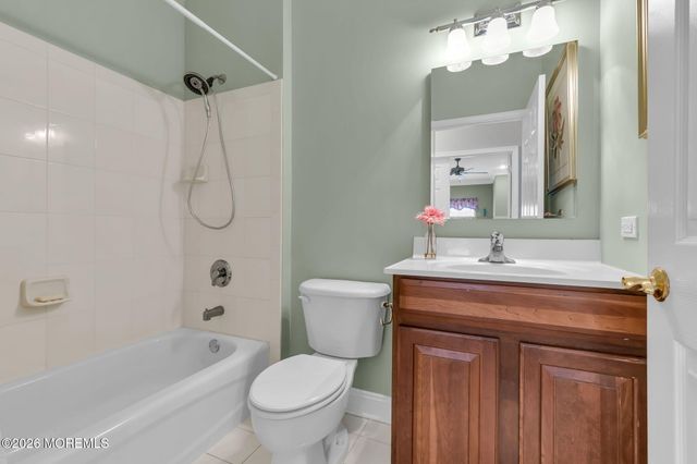 22 Margaux Drive, Manchester, NJ 08759