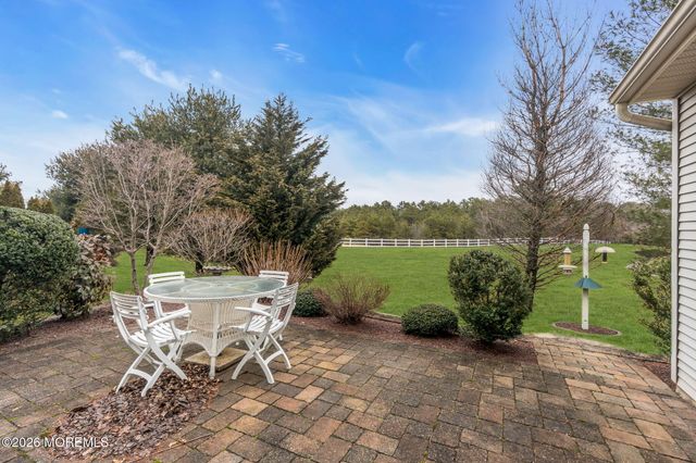 22 Margaux Drive, Manchester, NJ 08759
