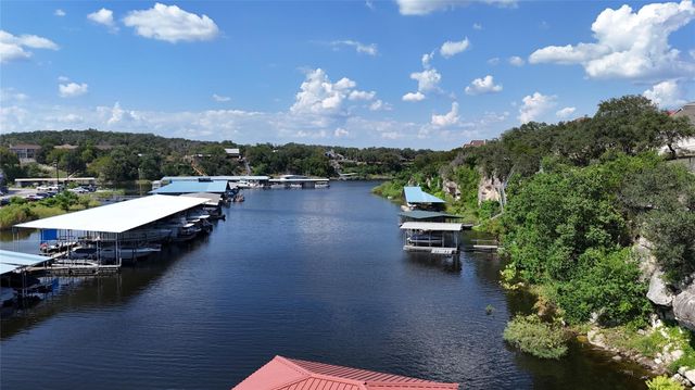 22012 Briarcliff DR, Spicewood, TX 78669