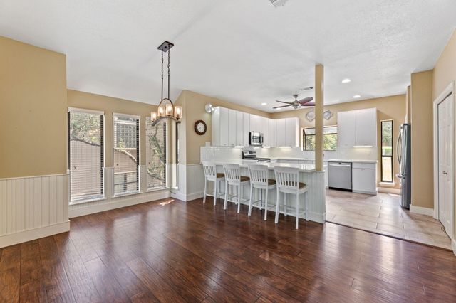 22012 Briarcliff DR, Spicewood, TX 78669