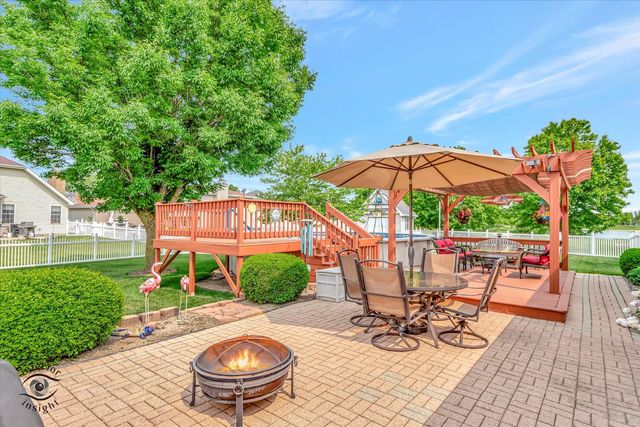 1360 Pheasant Chase Circle, Beecher, IL 60401