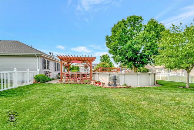 1360 Pheasant Chase Circle, Beecher, IL 60401