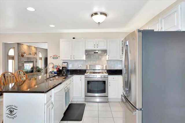 1360 Pheasant Chase Circle, Beecher, IL 60401