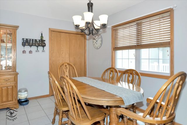 1360 Pheasant Chase Circle, Beecher, IL 60401