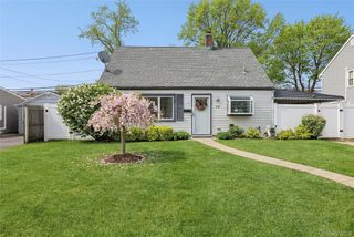 22 Shelter Lane, Levittown, NY 11756