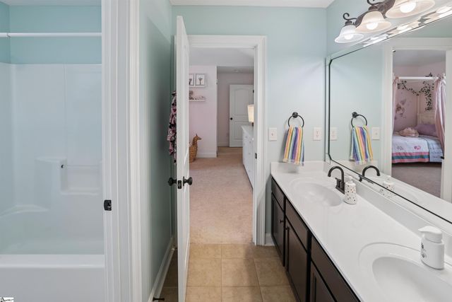 22 Copperdale Drive, Simpsonville, SC 29681