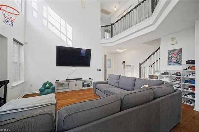 5484 Bulls Bay DR, Virginia Beach, VA 23462
