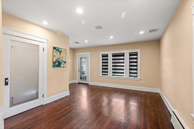 34 Farrington Ave, Dedham, MA 02026