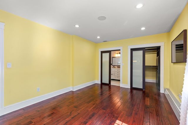34 Farrington Ave, Dedham, MA 02026