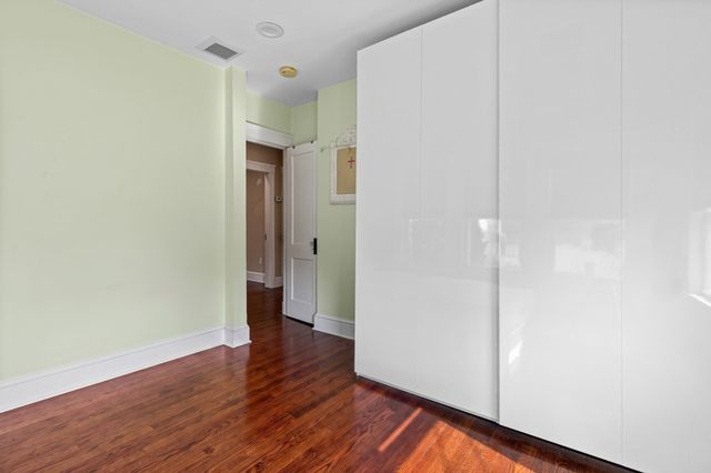 34 Farrington Ave, Dedham, MA 02026