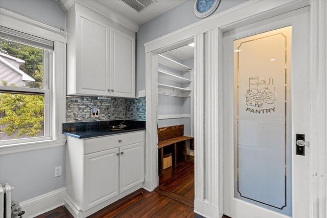 34 Farrington Ave, Dedham, MA 02026