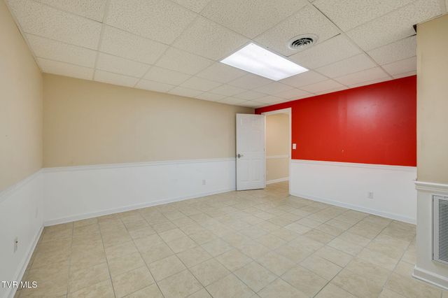 135 Brittany Drive, Gray, TN 37615