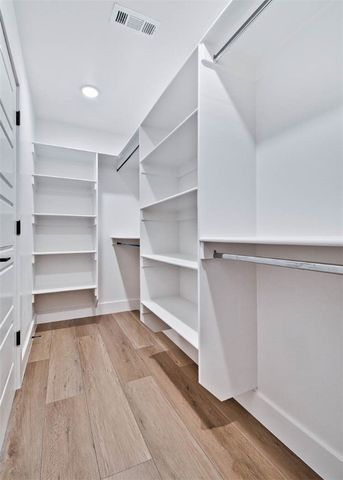 1 Ryan Lane, Bella Vista, AR 72715