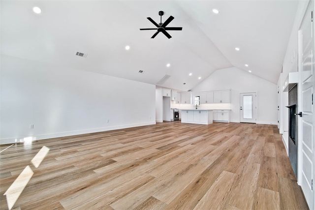 1 Ryan Lane, Bella Vista, AR 72715