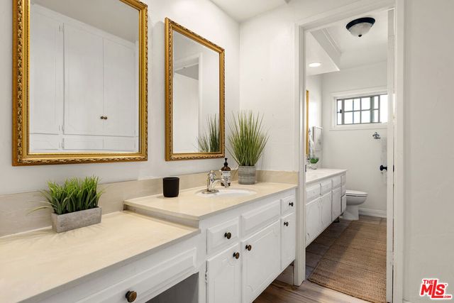 1162 Calle Yucca, Thousand Oaks, CA 91360