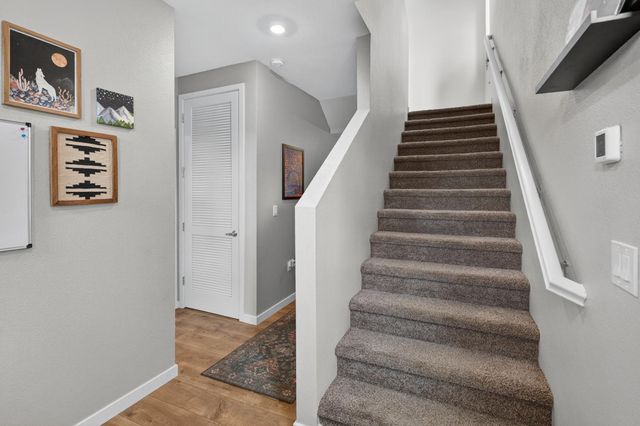 2648 3rd St, Sacramento, CA 95818