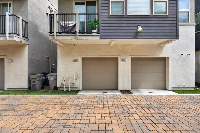 2648 3rd St, Sacramento, CA 95818