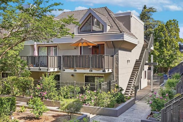 4151 El Camino Way M, Palo Alto, CA 94306