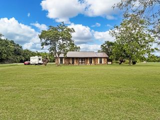 1576 County Road 614, Dayton, TX 77535