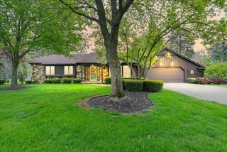 2338 Meadowdown Street, Owosso Twp, MI 48867
