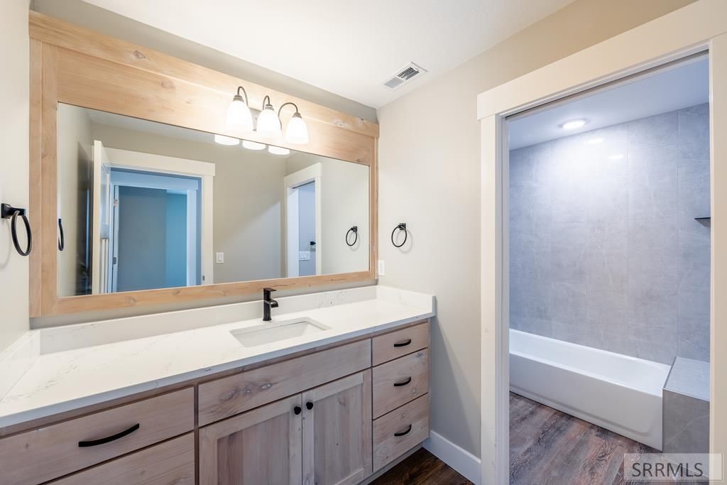 Image 35 of property listing at 5344 Cypress Creek, Idaho Falls, ID 83401