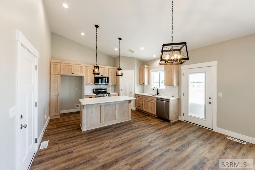 Image 9 of property listing at 5344 Cypress Creek, Idaho Falls, ID 83401