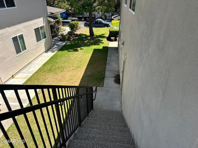 1669 Calle Zafiro, Newbury Park, CA 91320