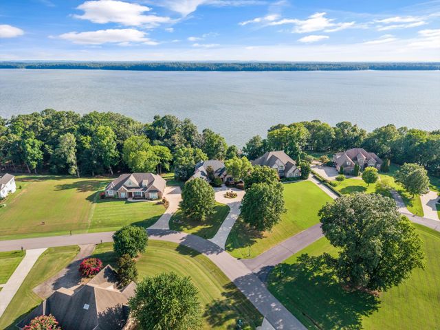 12955 Saint Andrew Dr, Athens, AL 35611