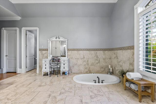 12955 Saint Andrew Dr, Athens, AL 35611