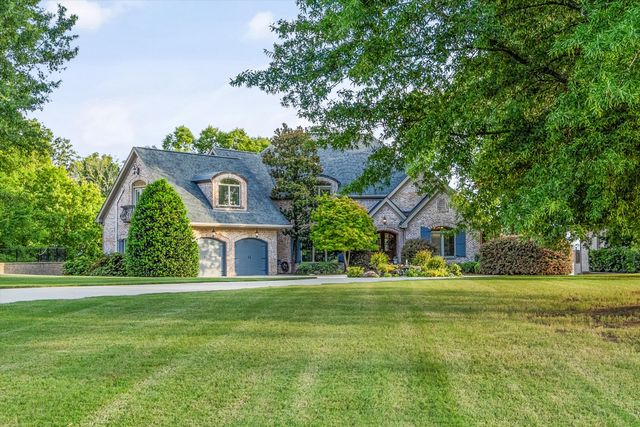 12955 Saint Andrew Dr, Athens, AL 35611