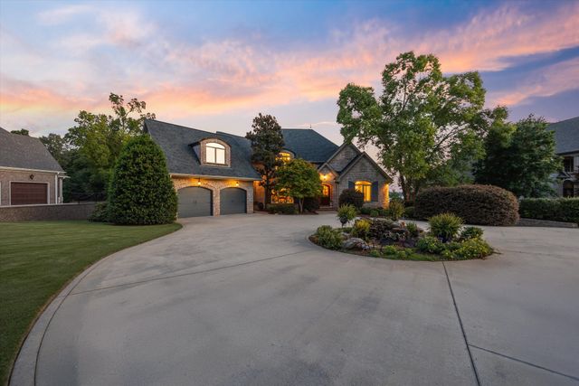 12955 Saint Andrew Dr, Athens, AL 35611