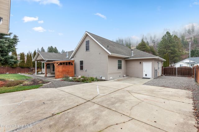 5519 N Wade St, Coeur D'alene, ID 83815