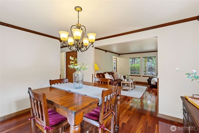 731 E Lakeshore Drive, Allyn, WA 98524