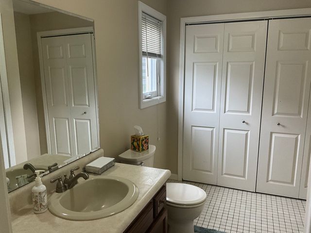 205 Comfort St 205, Bridgewater, MA 02324