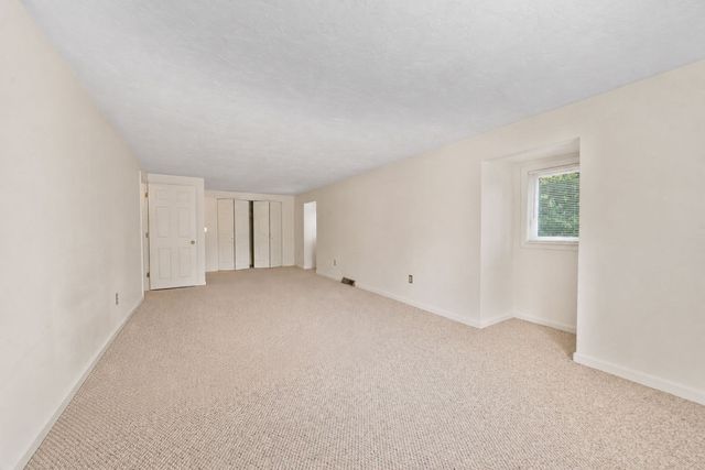 205 Comfort St 205, Bridgewater, MA 02324