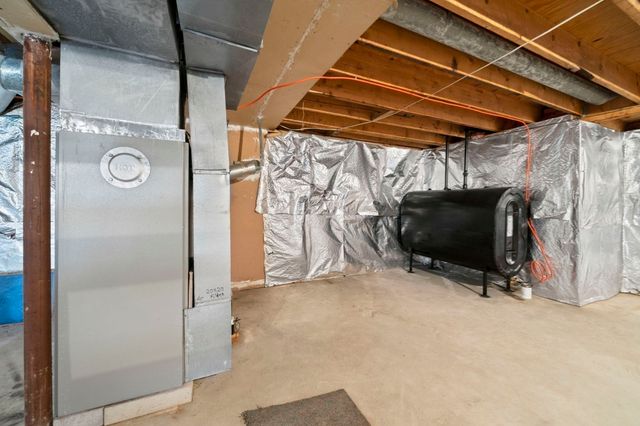 205 Comfort St 205, Bridgewater, MA 02324