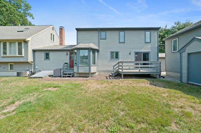 205 Comfort St 205, Bridgewater, MA 02324