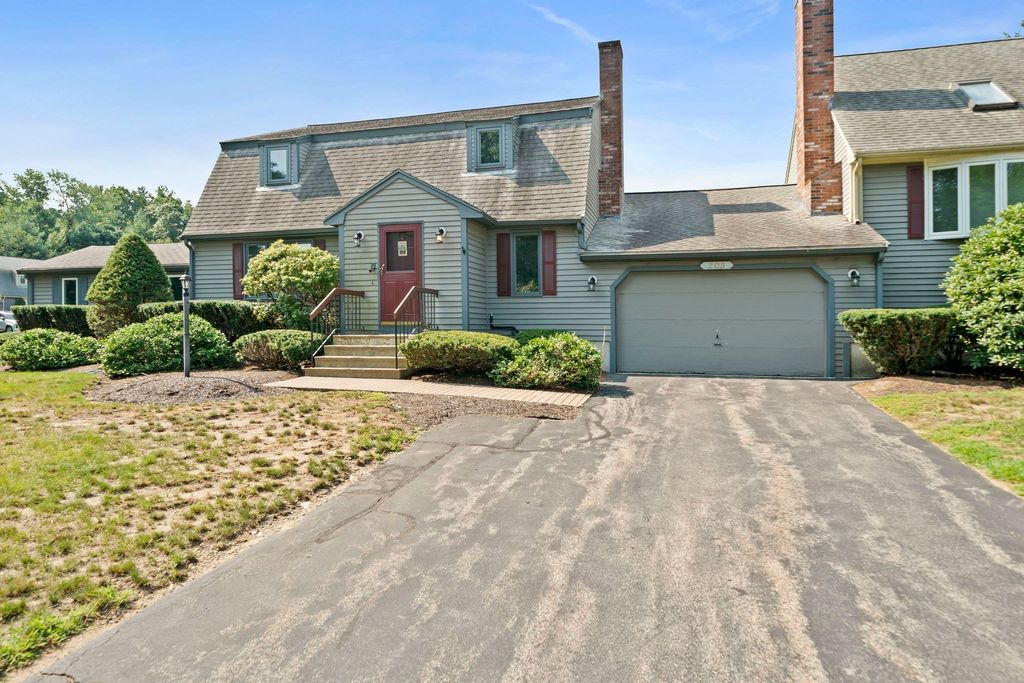205 Comfort St 205, Bridgewater, MA 02324