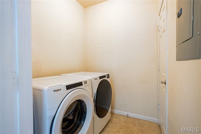 42 Kassebaum Lane 208, St Louis, MO 63129