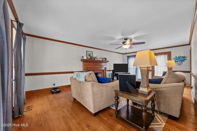 1702 Woodwind Drive, Greenville, NC 27858