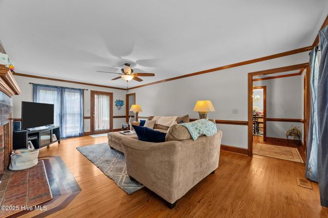 1702 Woodwind Drive, Greenville, NC 27858