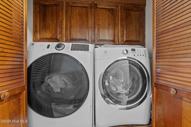 1702 Woodwind Drive, Greenville, NC 27858