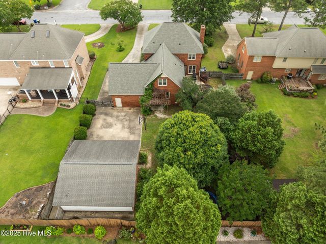 1702 Woodwind Drive, Greenville, NC 27858