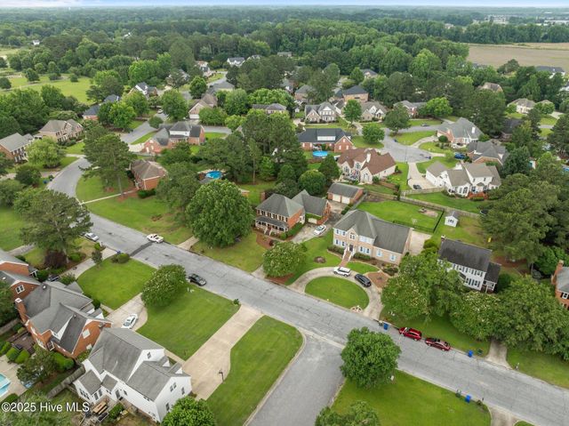 1702 Woodwind Drive, Greenville, NC 27858