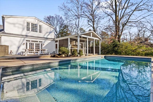 4009 WALNUT GROVE RD, Memphis, TN 38117