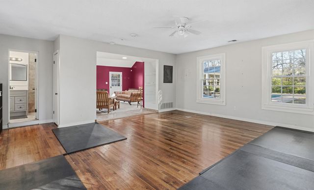 4009 WALNUT GROVE RD, Memphis, TN 38117