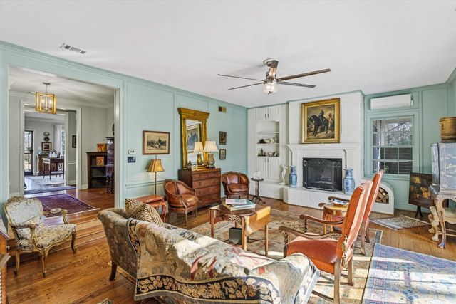 4009 WALNUT GROVE RD, Memphis, TN 38117