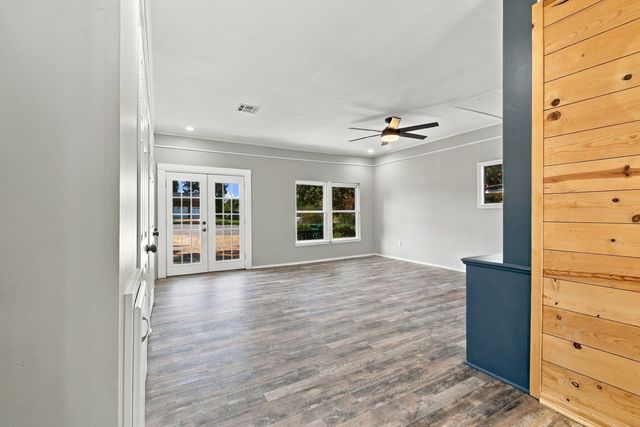 105 Saddle Rock Road, Sand Springs, OK 74063