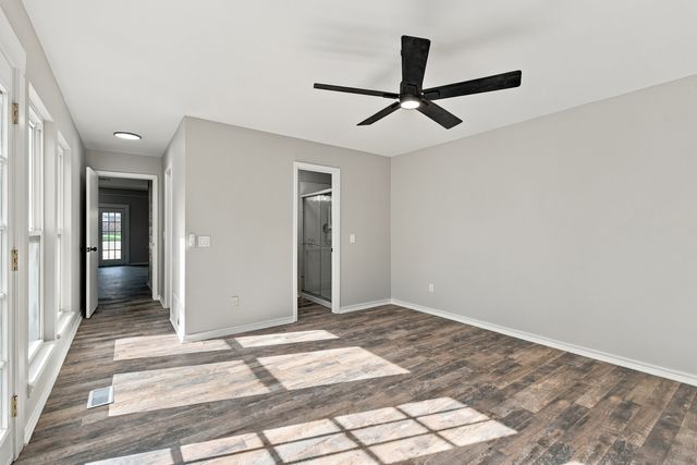 105 Saddle Rock Road, Sand Springs, OK 74063